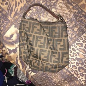 Small fendi clutch bag